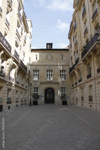 Fototapeta Naklejka Na Ścianę i Meble -  Lycée à Paris