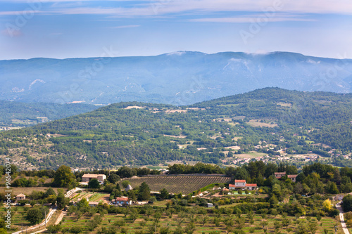 Landscape of rural Provence © dvoevnore