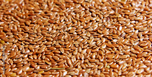 flax seeds piled in a heap