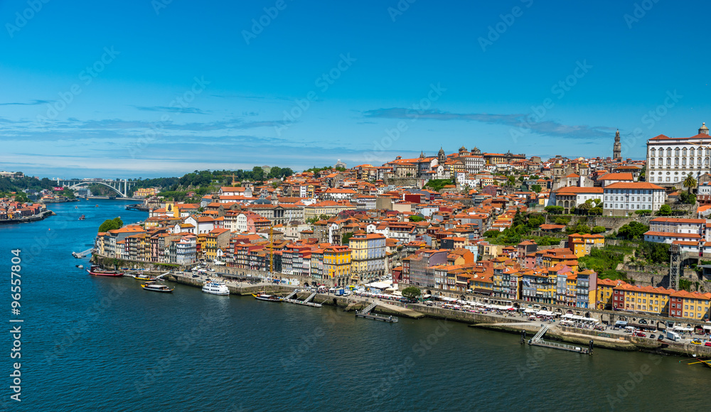 Portugal, Porto, Douro river nad historic city centre