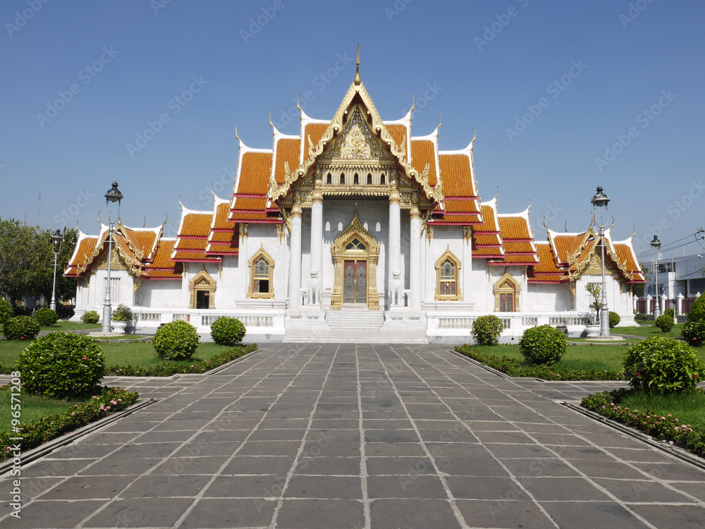 Traditional Thai architecture, Wat Benjamaborphit or Marble Temple, Bangkok