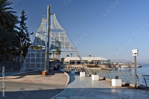 Quadro em tela Pier (pier) on the waterfront Tiberias
