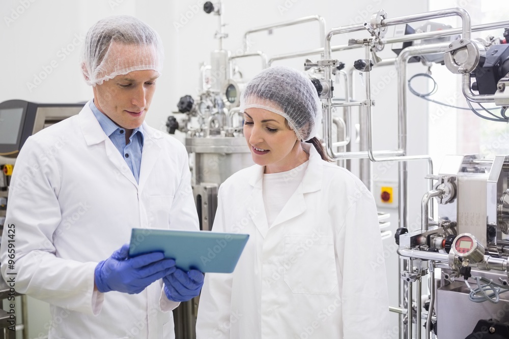 Scientists using tablet to control vats Scientists using tablet to control vats