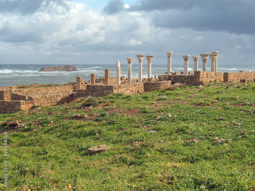 Lybie, vestiges d'une basilique romaine à Apollonia