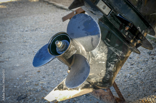Εκτύπωση καμβά Close up of an outboard engine propeller