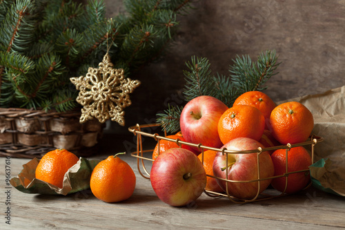 Tangerines and apples for Christmas