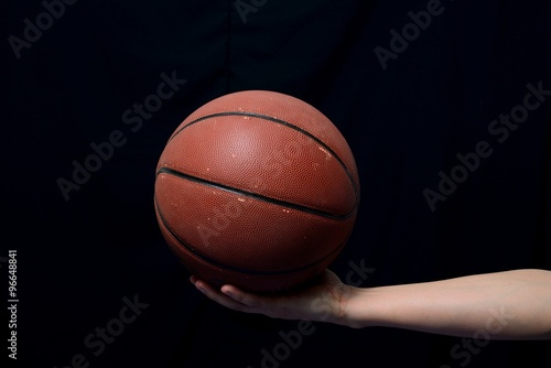 Basketball © moomsabuy