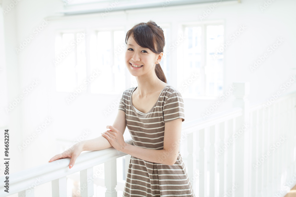 爽やかな女性 爽やかな女性