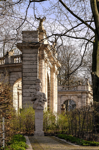 Märchenbrunnen im Volkspark Friedrichshain photo