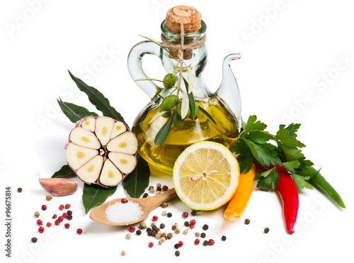 Fototapeta Naklejka Na Ścianę i Meble -  Set of spice for food cooking