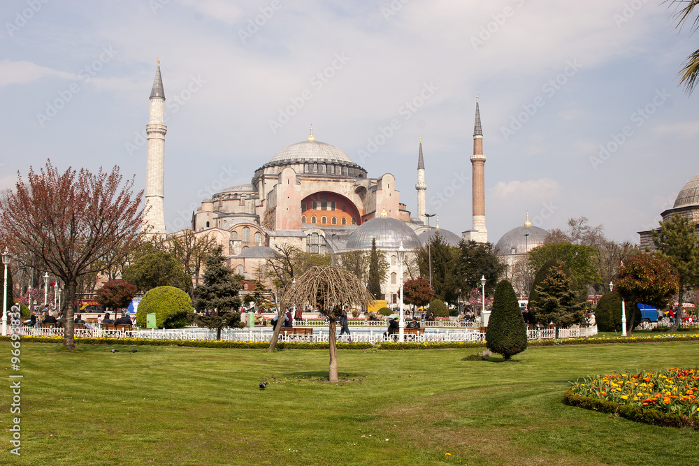 Fototapeta premium The Hagia Sophia in Istanbul, Turkey