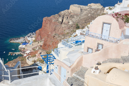 Santorini - The look from town down to harbor Amoudi in Oia.