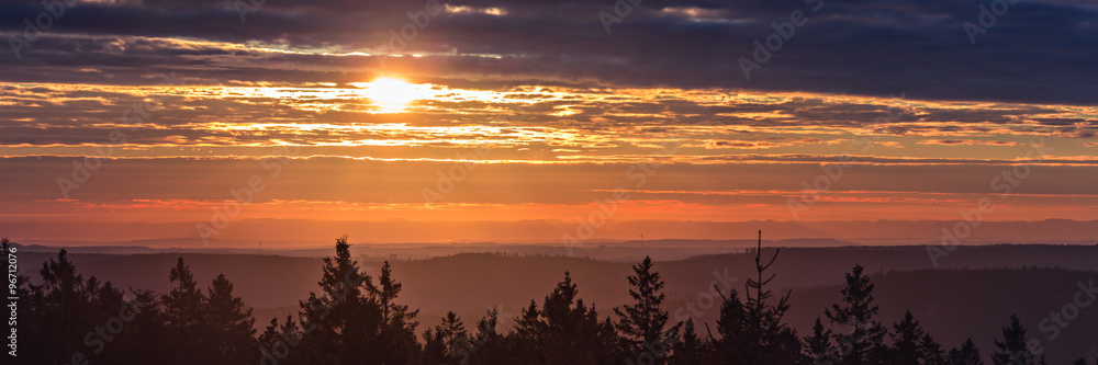 Sonnenaufgang im Schwarzwald