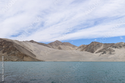 Landscape around Muztagh Ata and Karakuli Lake, Pamir Mountains, Kasgar, Xinjiang, China