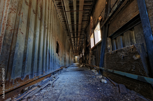Fototapeta Naklejka Na Ścianę i Meble -  ruins factory damage