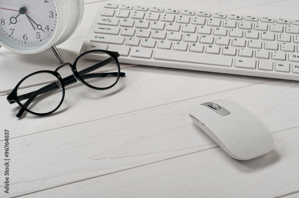 white keyboard, computer mouse and stylish glasses white keyboard, computer mouse and stylish glasses