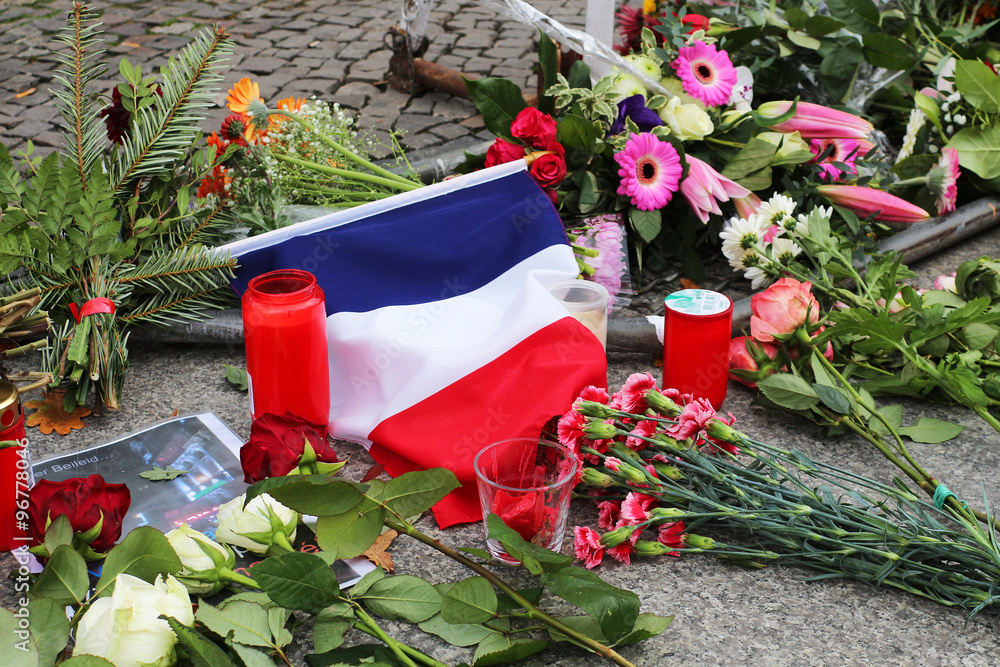 hommage aux victimes françaises