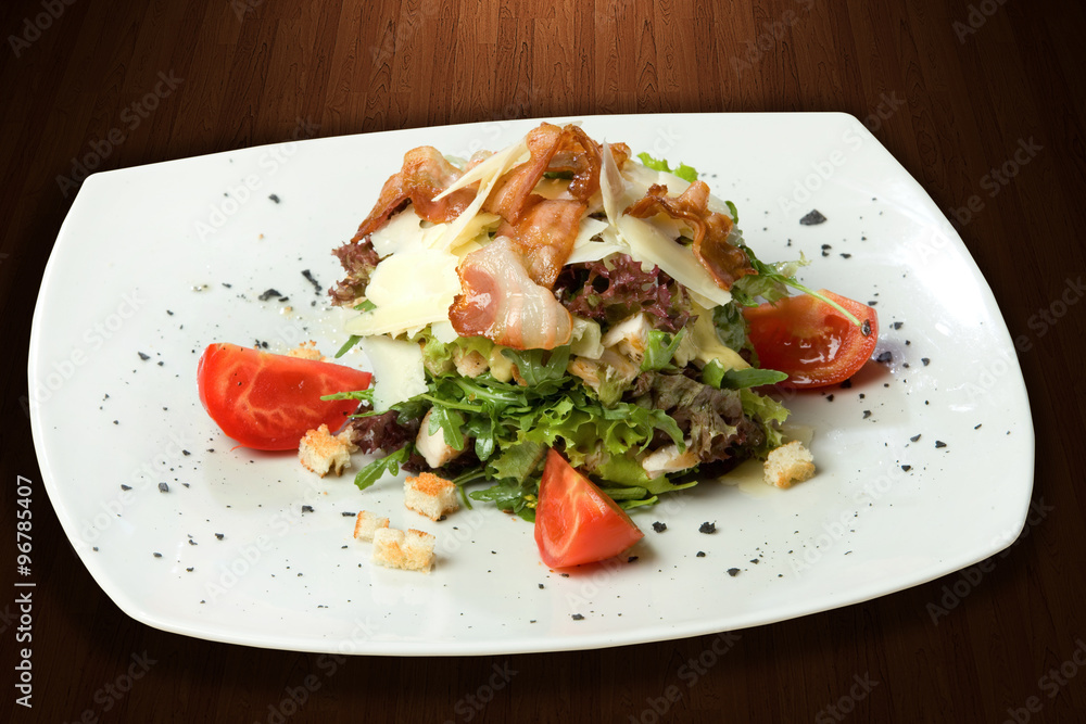 Mixed vegetables salad with fried bacon Mixed vegetables salad with fried bacon