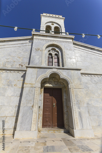 White church on Naxos, Greece © picturist
