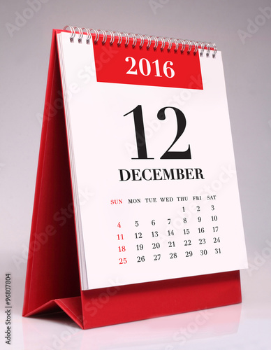 Simple desk calendar 2016 - December