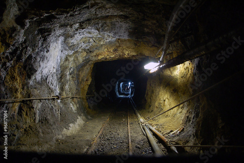 vecchia miniera dell'isola d'Elba