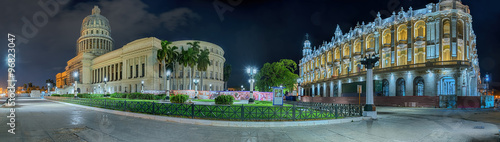 Cuba grand Teatro Capitol Havanna Nacht photo