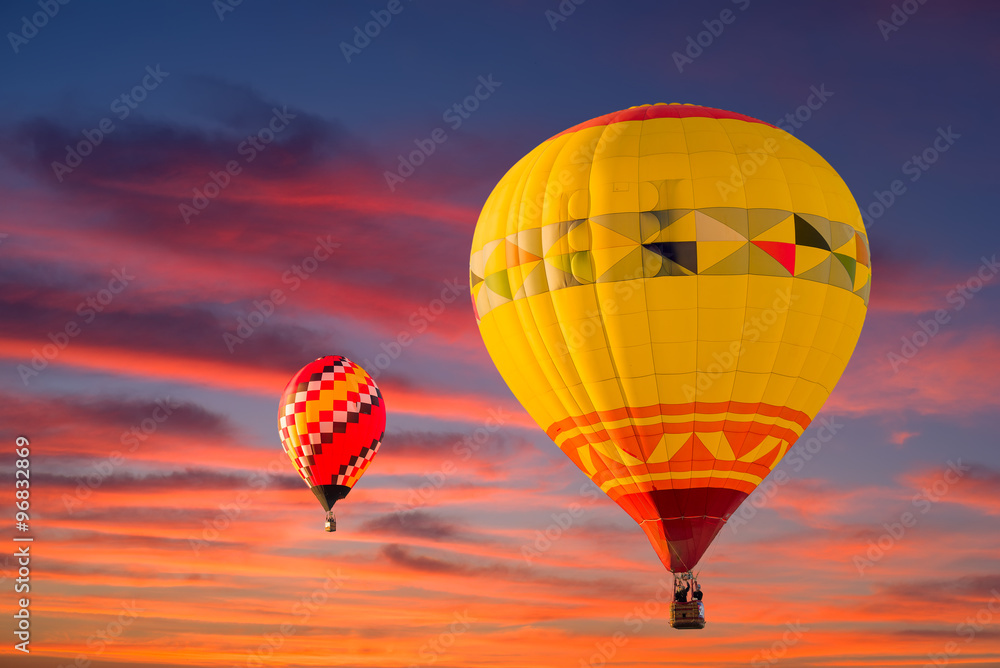 Fototapeta premium Balloons Over Albuquerque