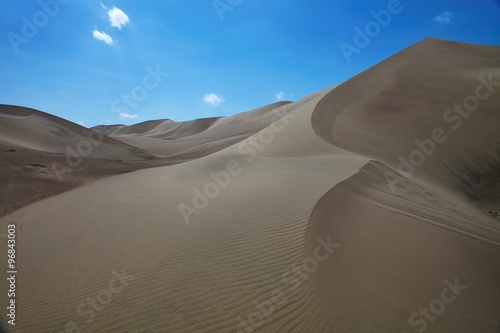 Great Sand Dunes  Huacachina  Peru