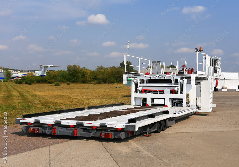Fototapeta premium Self-propelled platform