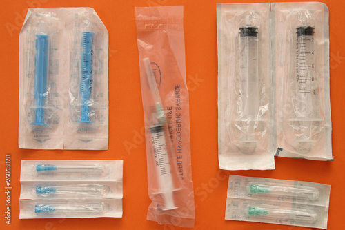 Plastic syringe - packed 