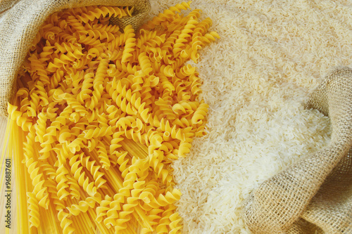Pasta vs Rice
half pasta and half rice 
pasta and rice 