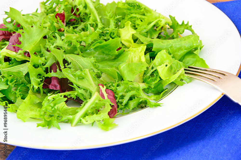 Salad of Arugula and Pomegranate