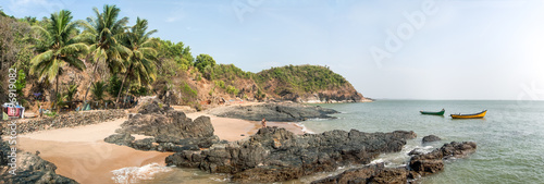 Paradise Beach, stone coast
