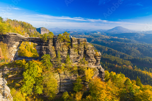 Quadro em tela Pravcicka Gate in autumn colors, Bohemian Saxon Switzerland, Czech Republic