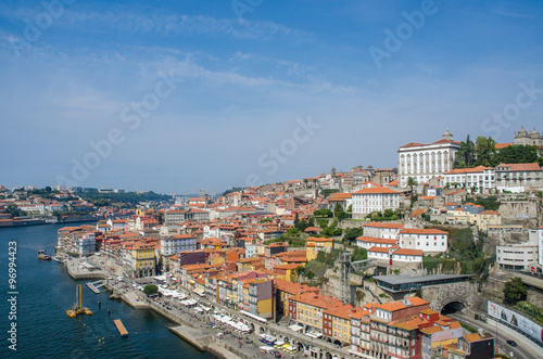 View of Porto city on summer day © Elnur