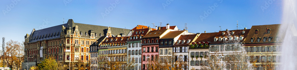 Fototapeta premium Strasbourg old city street view