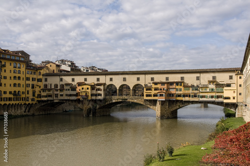  puente Vecchio en la ciudad de Italia, Florencia