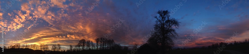 Fototapeta premium Sonnenuntergang Panorama