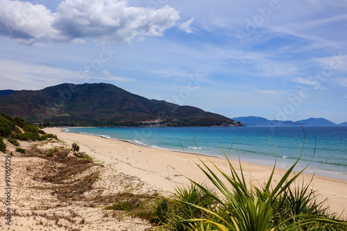 Fototapeta Naklejka Na Ścianę i Meble -  Bai Dai beach (also known as Long Beach), Khanh Hoa, Vietnam. Bai Dai Beach is located 30-40 minutes south and is without a doubt the best, most chilled out beach in Nha Trang.
