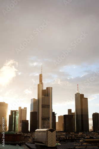 Frankfurt, rainy, sunny, cloudy © Solaris