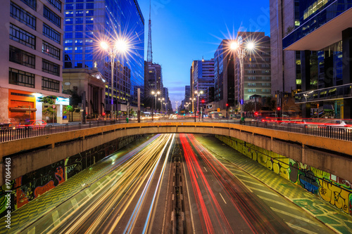 Fotografia Paulista Avenue at twilight in Sao Paulo
