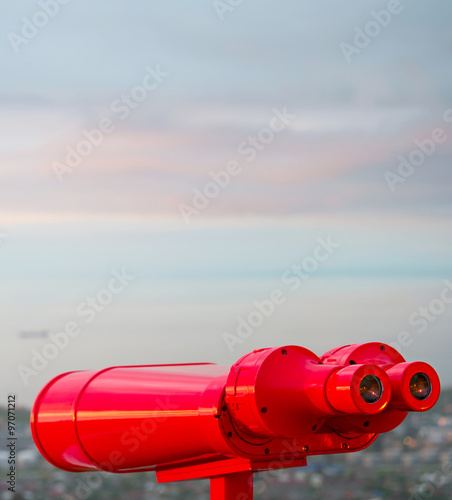 Red binocular