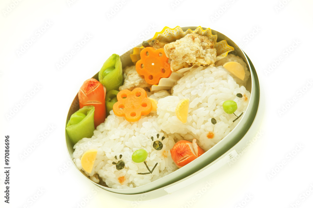 Lunch of parent-chil motif of bear Lunch of parent-chil motif of bear