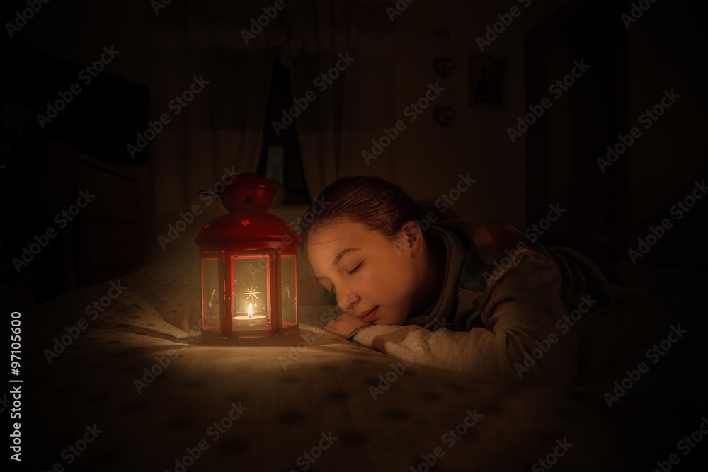 Sogni d'oro di una bambina