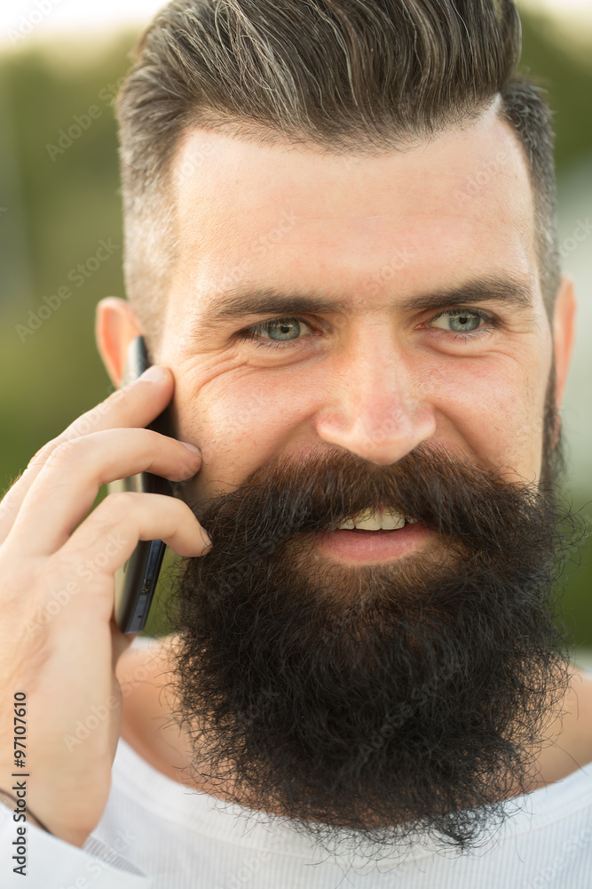 Obraz premium Closeup of man with phone