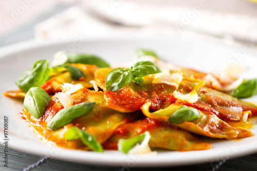 Ravioli with tomato sauce