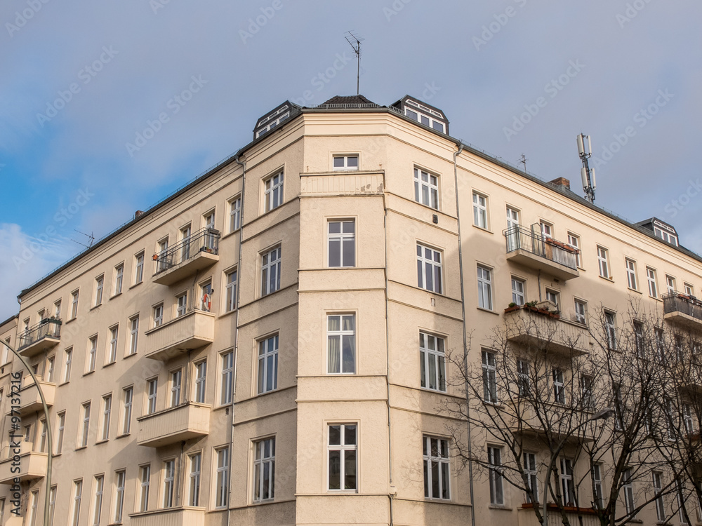 building at kreuzberg berlin