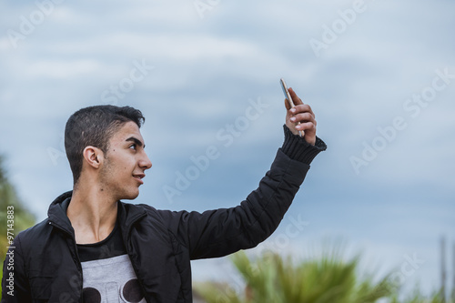 Boy shooting his selfie in Iraq 