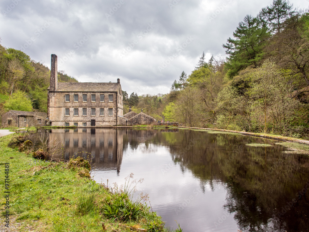 Gibsons Mill, Hebden Bridge, West Yorkshire, UK Gibsons Mill, Hebden Bridge, West Yorkshire, UK