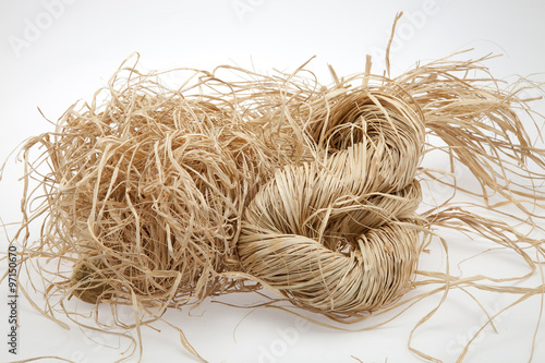 Raffia
